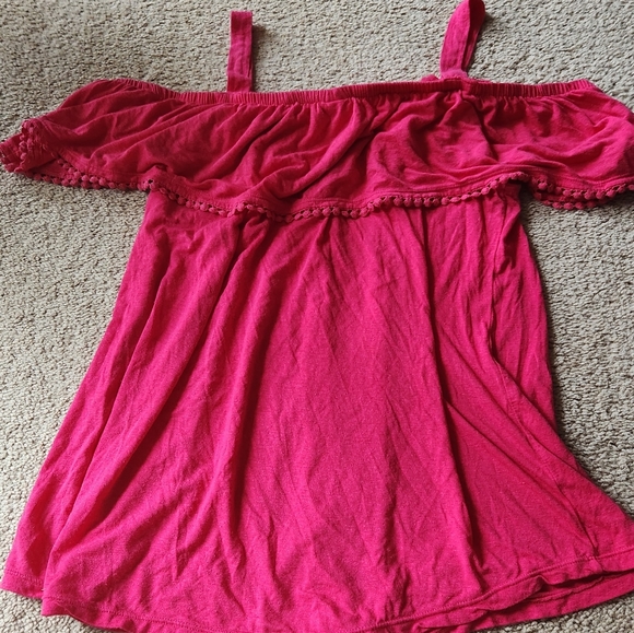 Off The Shoulder Floral Top - Picture 2 of 3